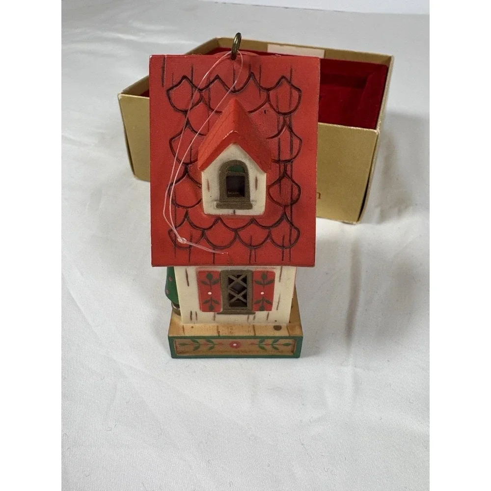 Hallmark Tree Trimmer Ornament Happy Holidays 1977 House Christmas Vintage
